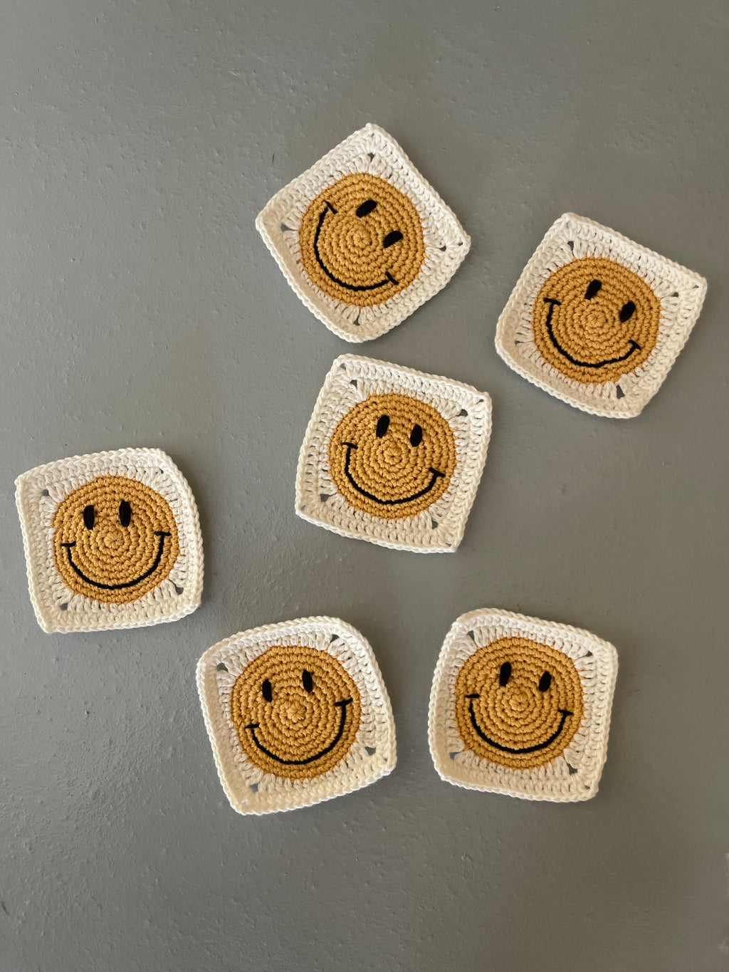 Oldemorfirkant med HappyFace