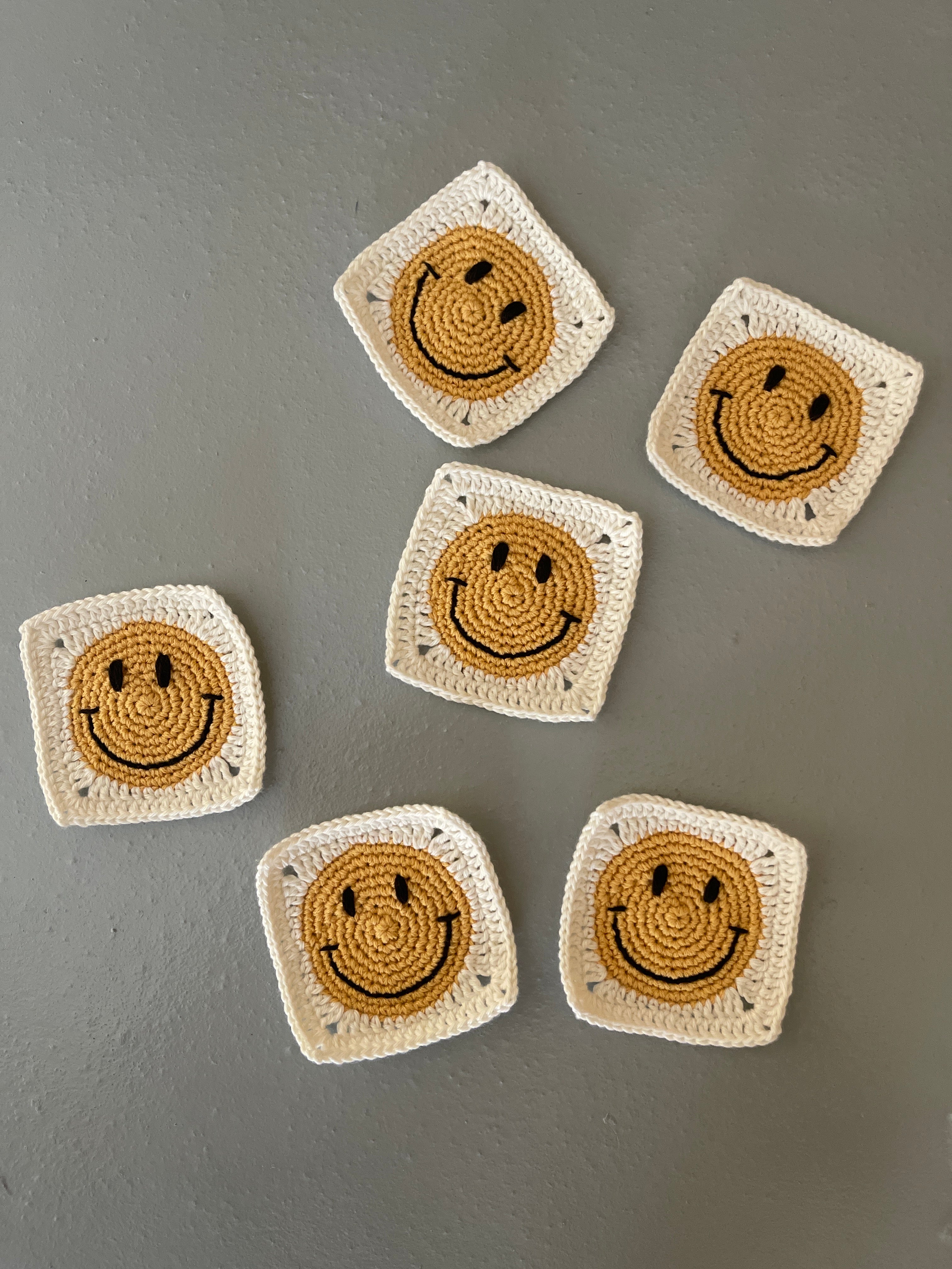 Oldemorfirkant med HappyFace