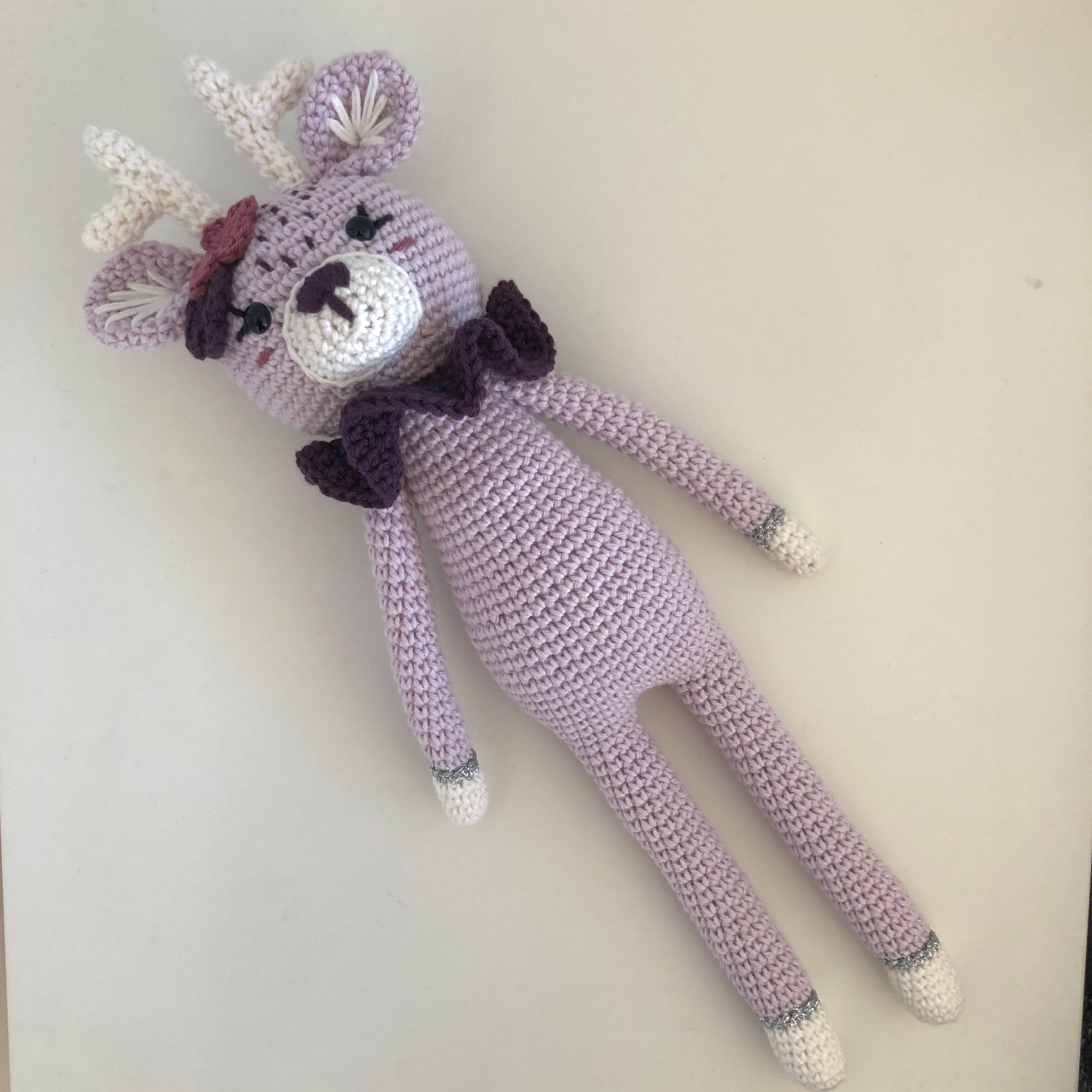 Rensdyret Rudolf og Emily en pakkeløsning